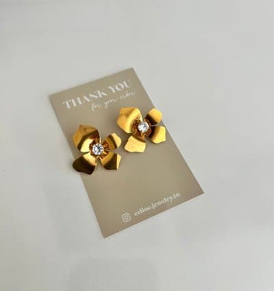 Boucles d’oreilles fleuries