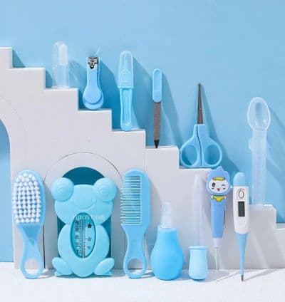 Trousse de toilette pour bébé 13 pièces