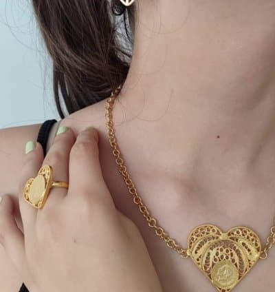 Collier boucles et bague coeur