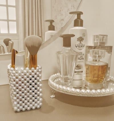 Porte accessoires et plateau en perle