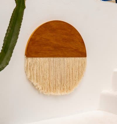 Décoration murale en macramé