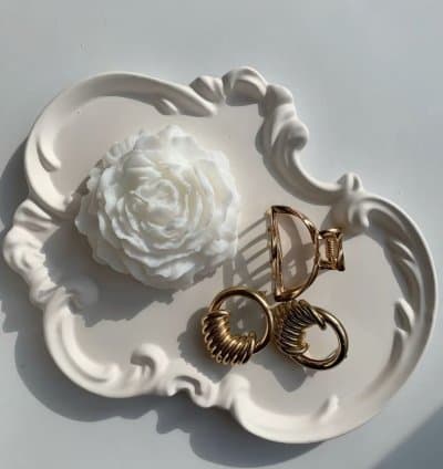 Plateaux décoratif en platre avec bougie