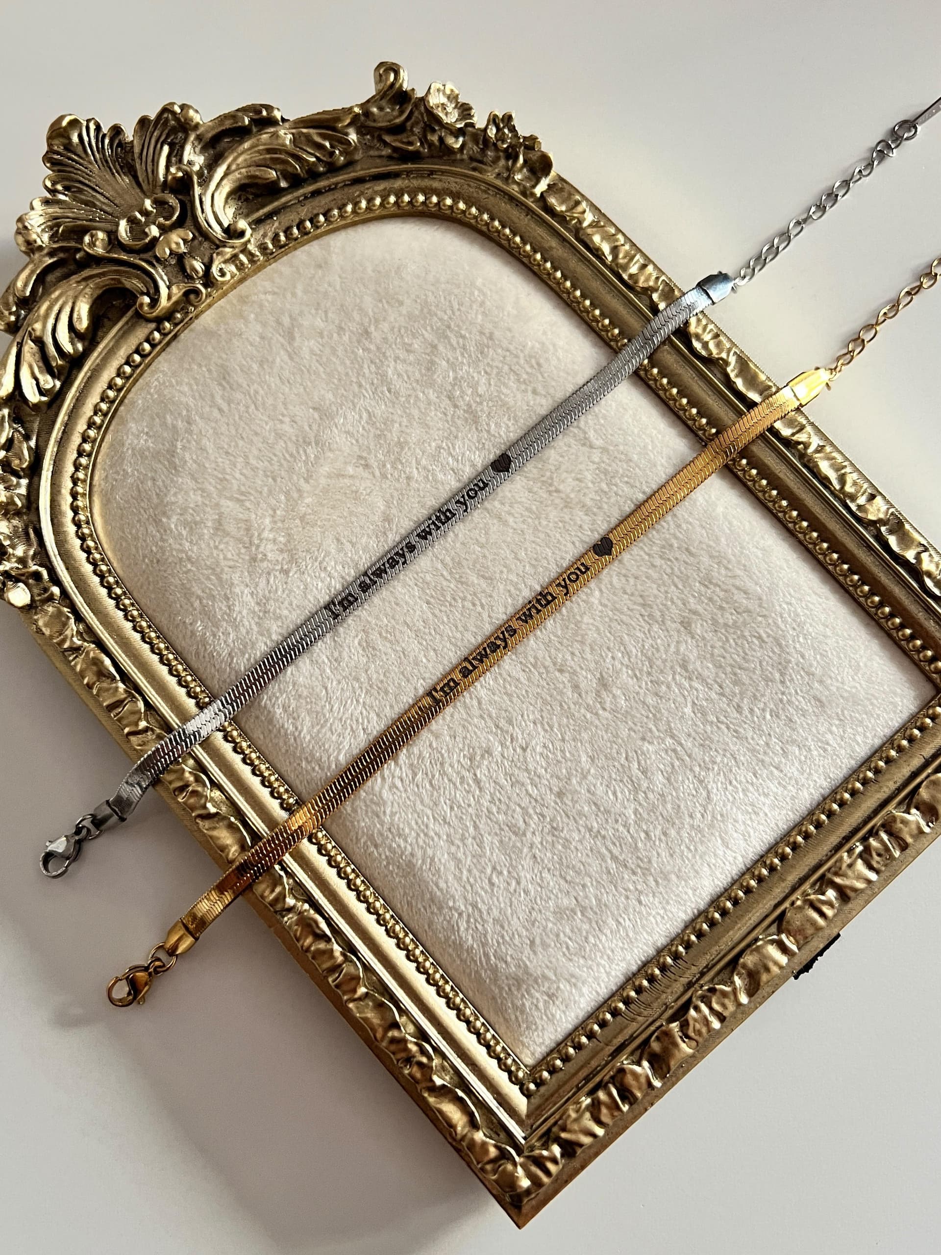 Bracelets Personnalisés Élégance – Doré & Argenté 4