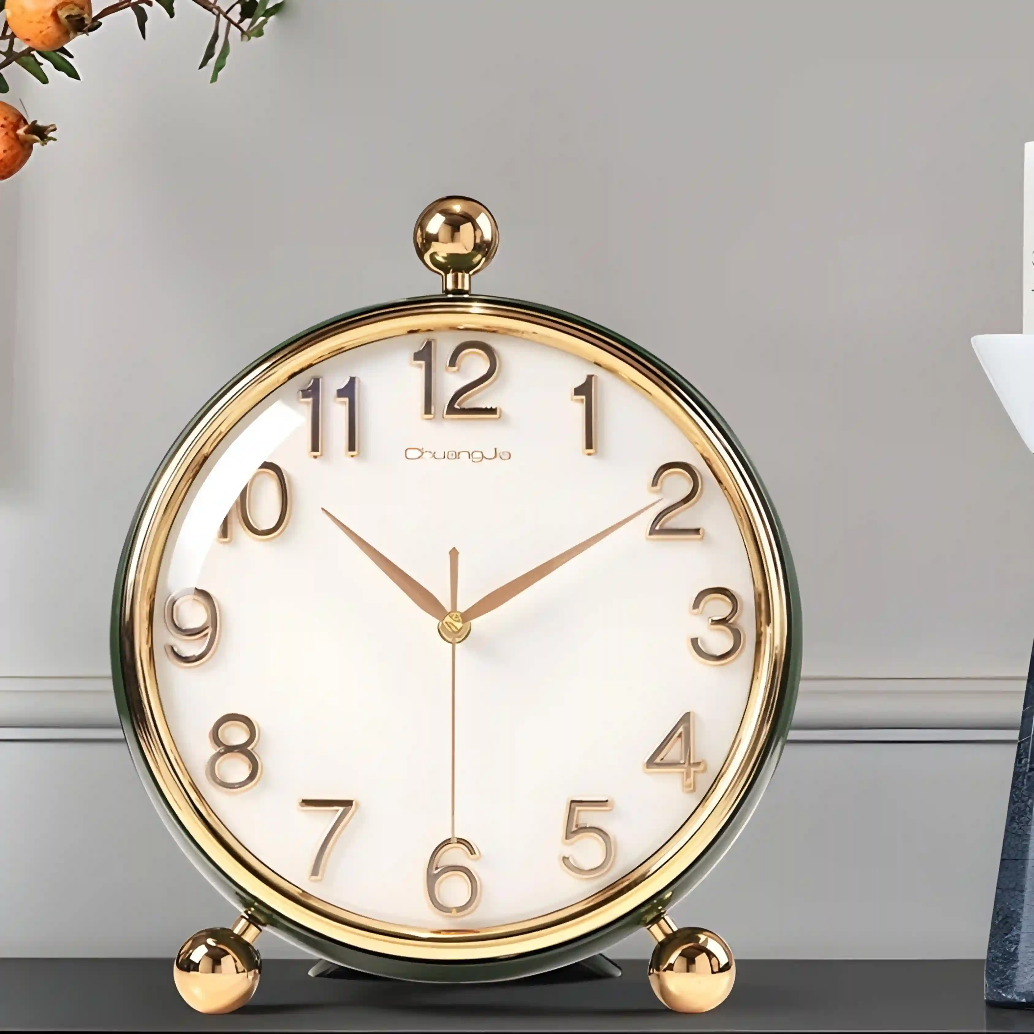 Horloge Design Luxe – Moderne & Élegante