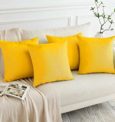 Coussin décoratif en velours Jaune Moutarde