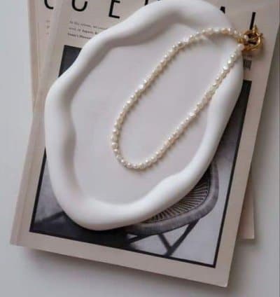 Plateau décoratif en plâtre