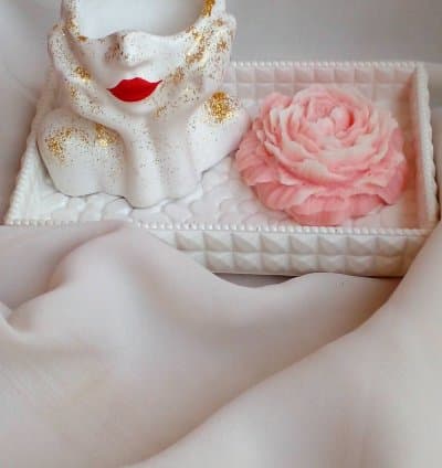 Set decoratif avec bougie parfume