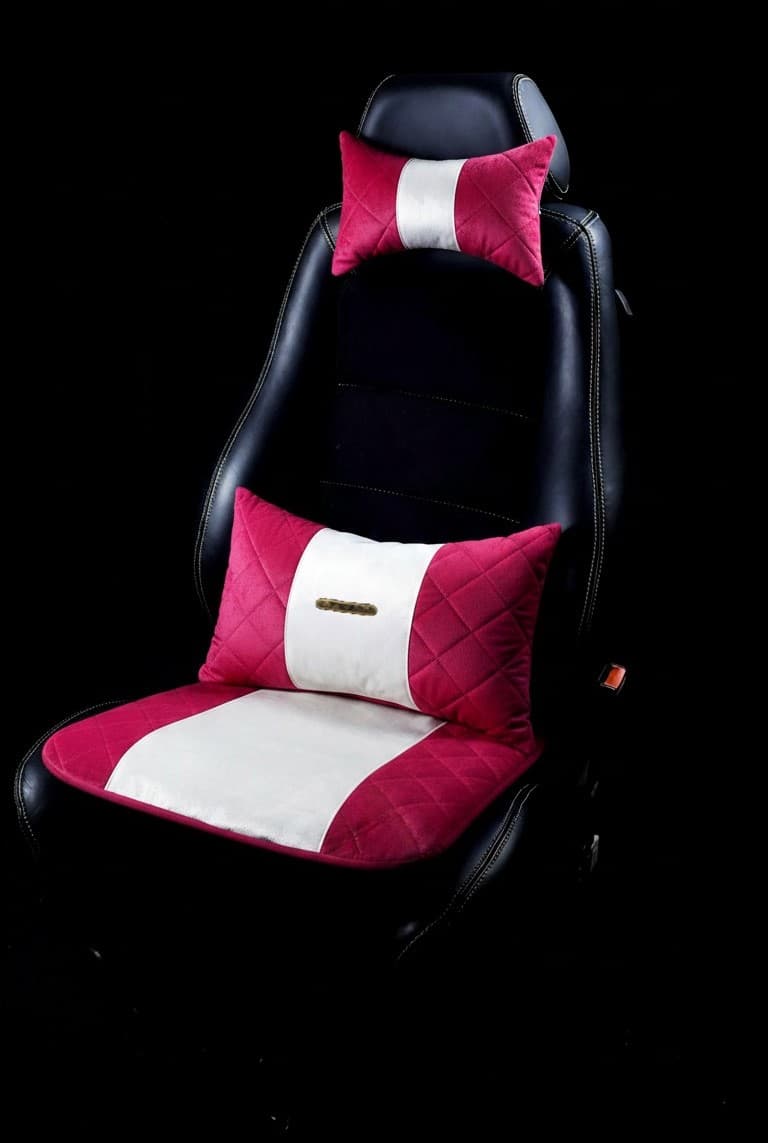 Pack Drive Confort : Assise + Coussin de Dos + Repose-Tête en rose et blanc