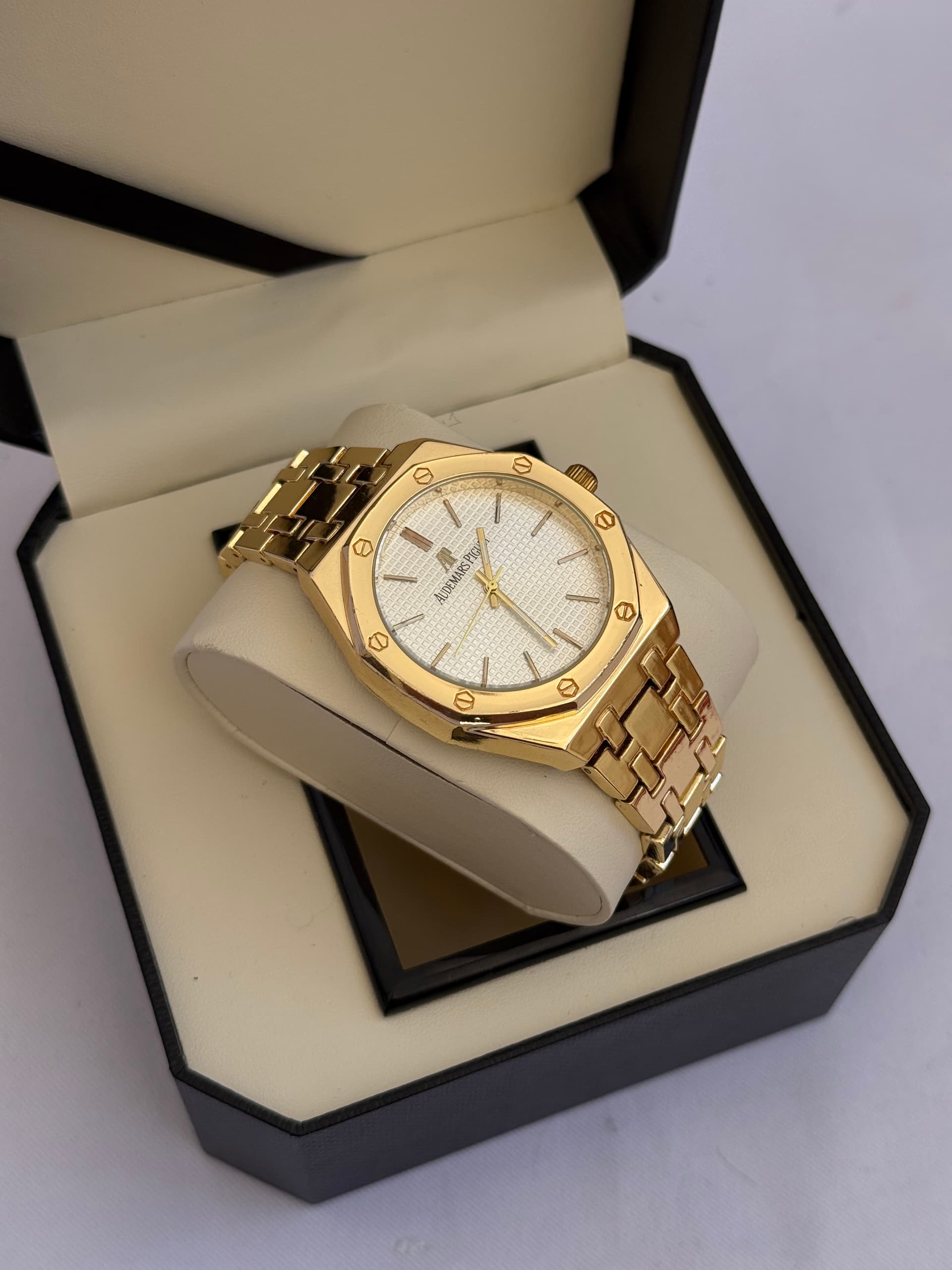 Audemars piguet Gold