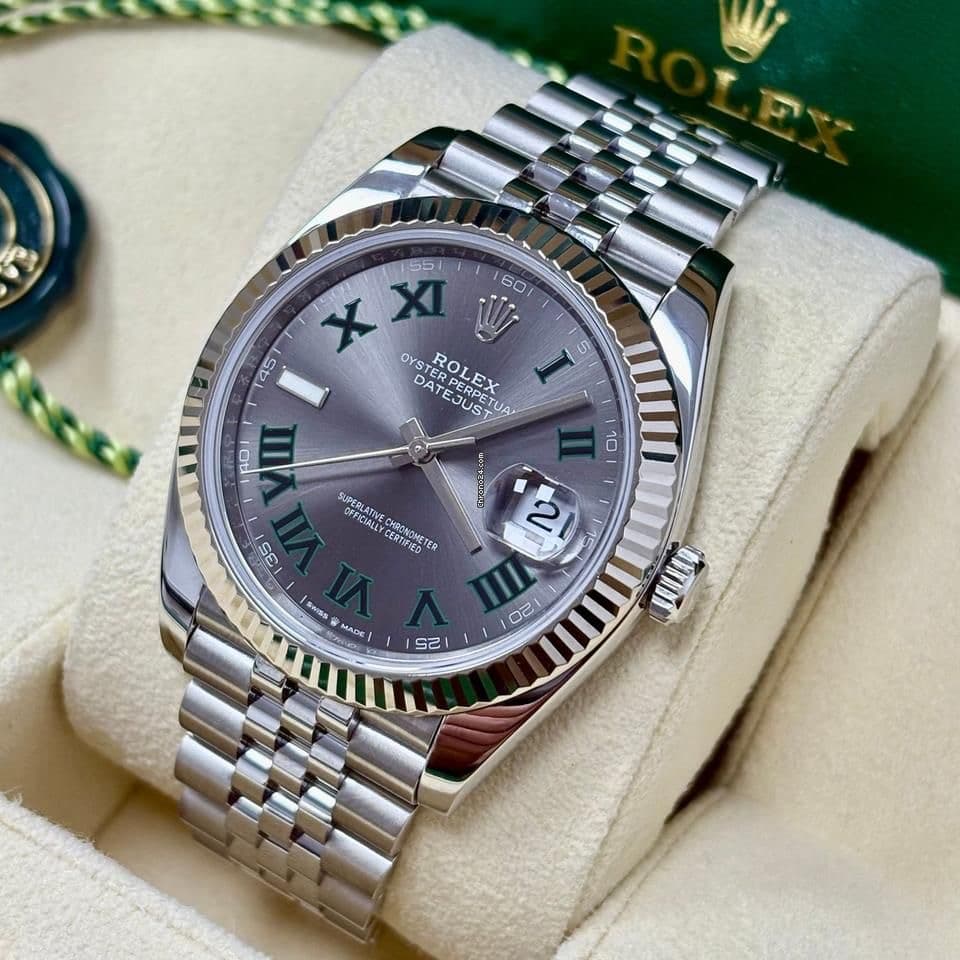 Rolex romain black dial