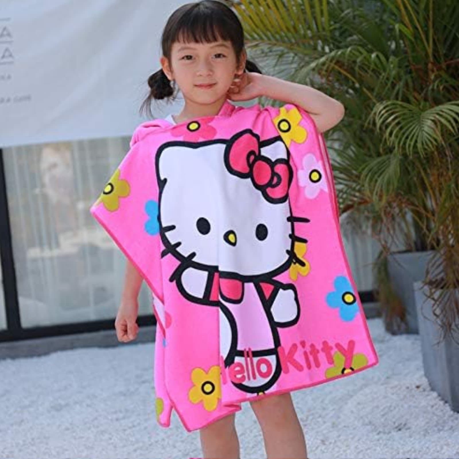 Cape de plage pour fille motif Hello -Kitty